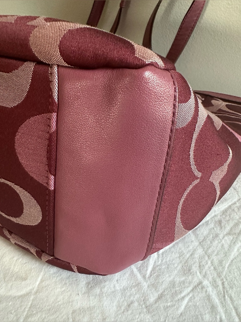 Coach Pink Gallery Optic Signature Y2K Tote - Picture 9 of 16
